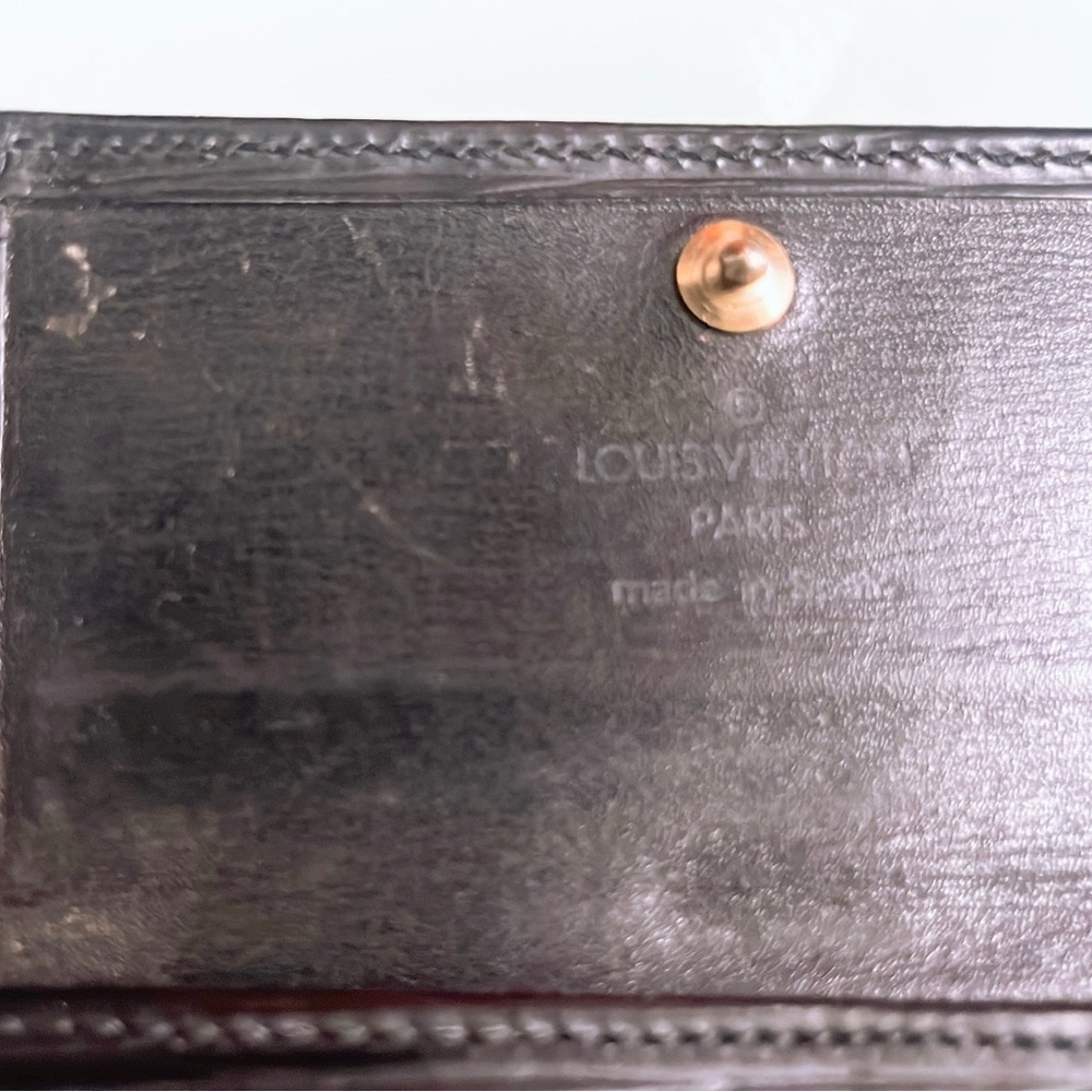 Louis Vuitton Epi four key holder Black Leather Accessory